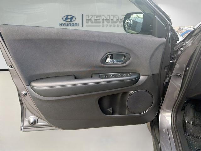 2022 Honda HR-V 2WD LX