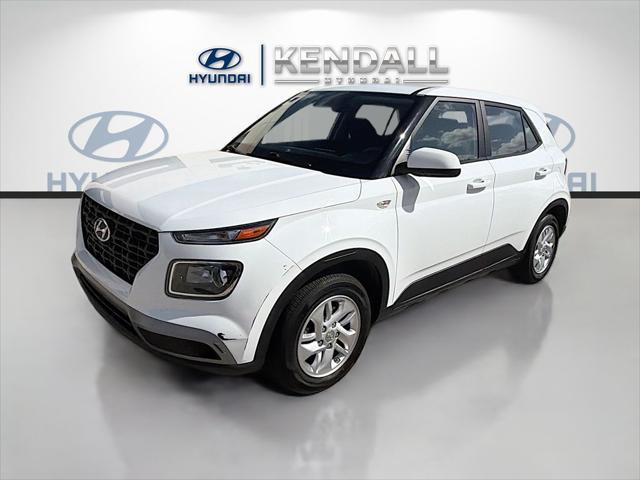 2022 Hyundai Venue SE
