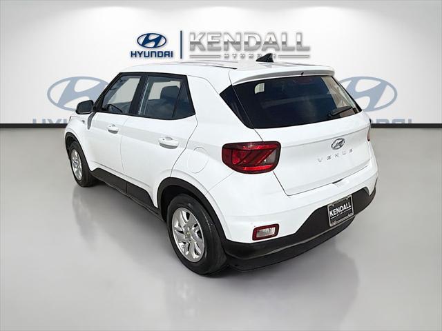 2022 Hyundai Venue SE