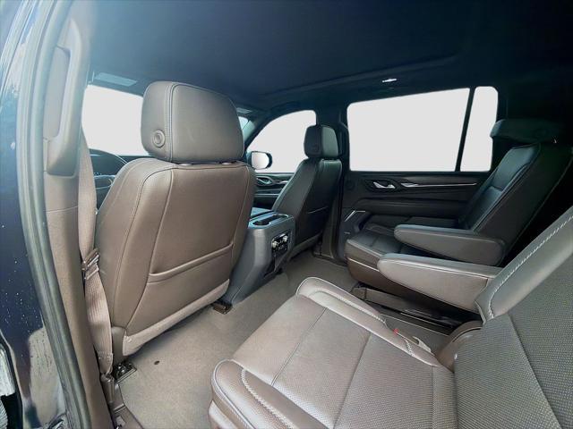 2022 GMC Yukon XL 4WD Denali