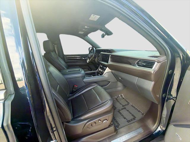 2022 GMC Yukon XL 4WD Denali