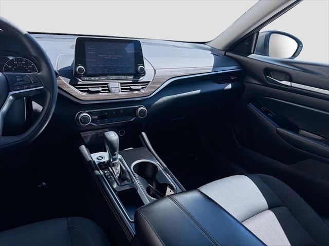 2023 Nissan Altima SV FWD
