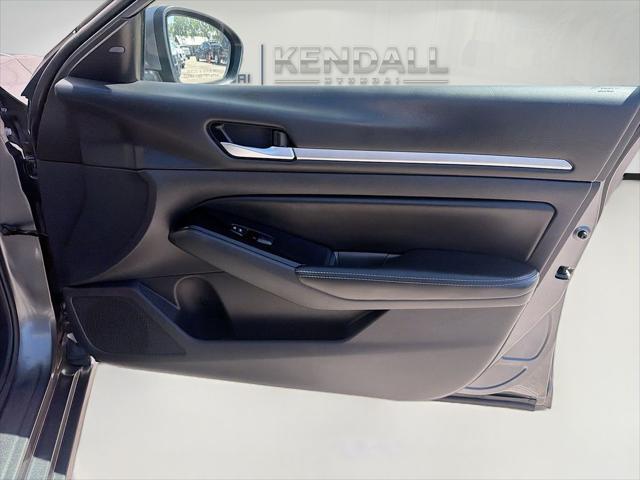 2023 Nissan Altima SV FWD