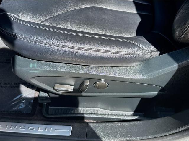 2020 Lincoln Nautilus Standard