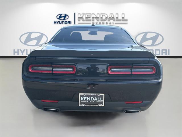 2021 Dodge Challenger SXT