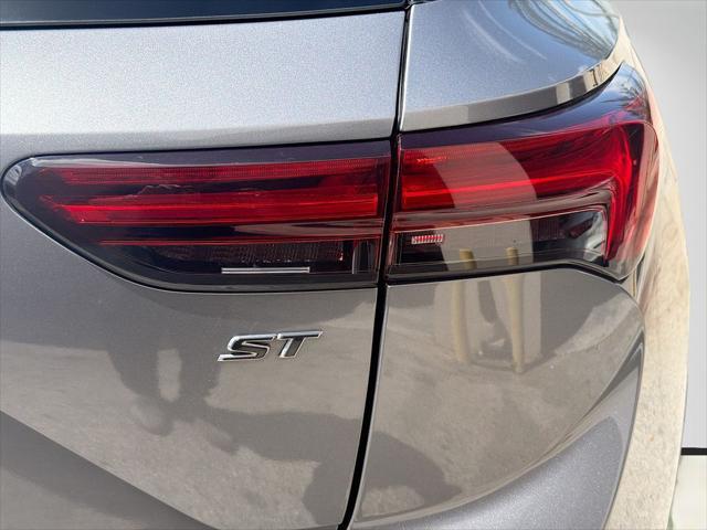 2021 Buick Envision FWD Essence