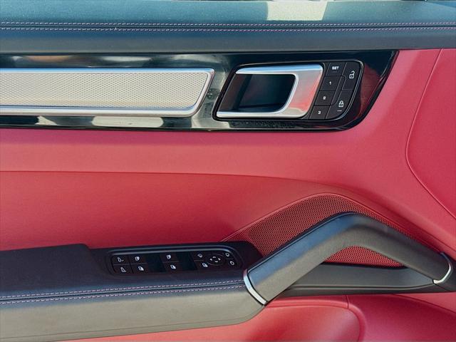 2023 Porsche Cayenne Platinum Edition