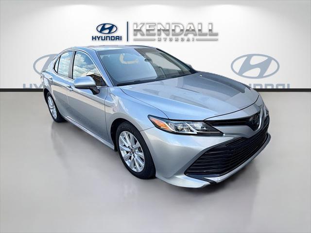 2020 Toyota Camry LE for sale in MIAMI, FL