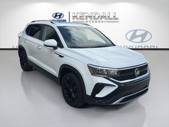2022 Volkswagen Taos 1.5T SE for sale in MIAMI, FL