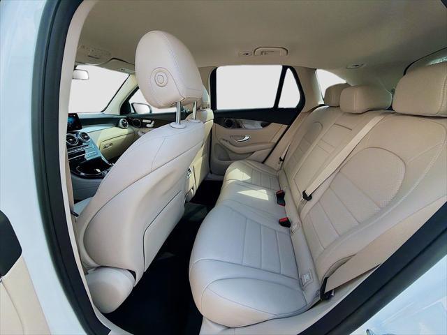 2022 Mercedes-Benz GLC SUV