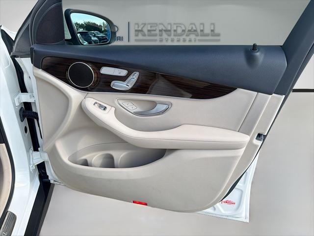 2022 Mercedes-Benz GLC SUV
