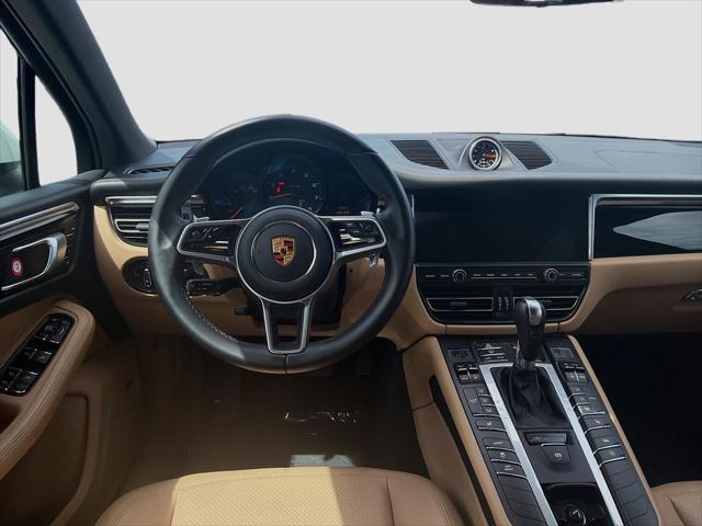 2021 Porsche Macan Base