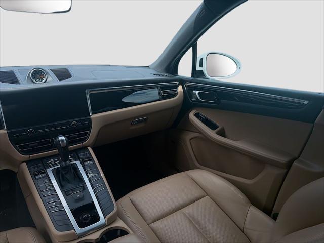 2021 Porsche Macan Base