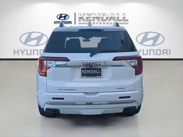 2023 GMC Acadia AWD Denali