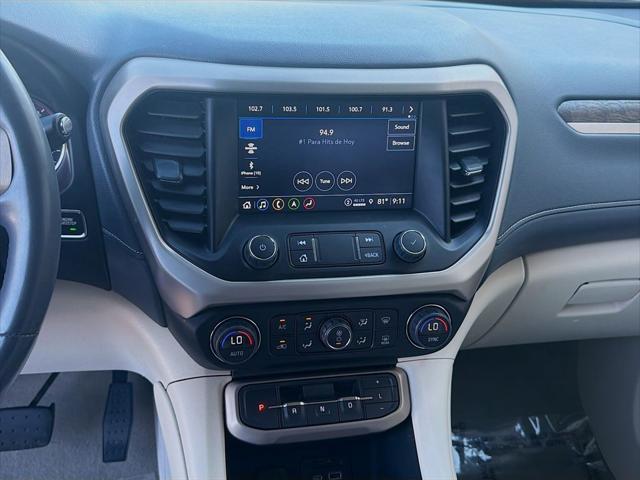 2023 GMC Acadia AWD Denali