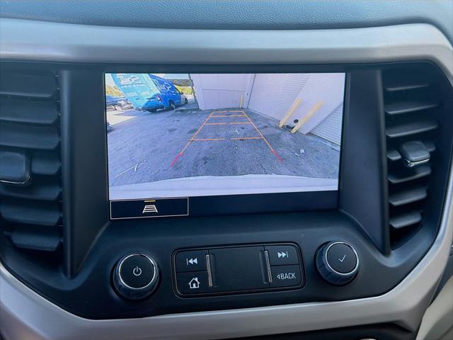 2023 GMC Acadia AWD Denali