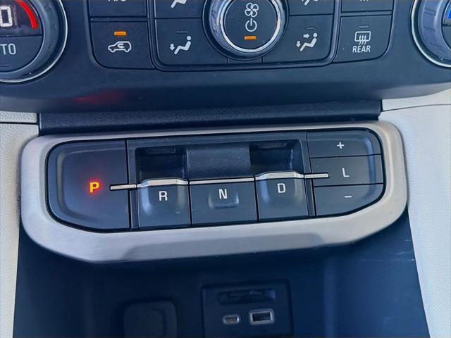 2023 GMC Acadia AWD Denali