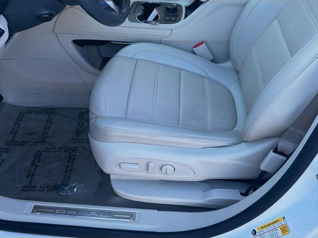 2023 GMC Acadia AWD Denali