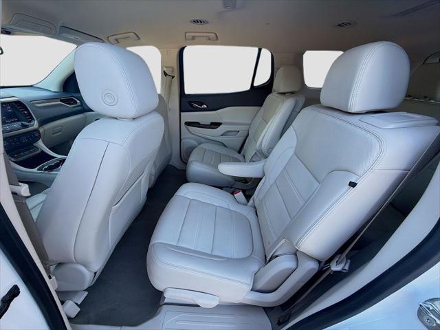 2023 GMC Acadia AWD Denali