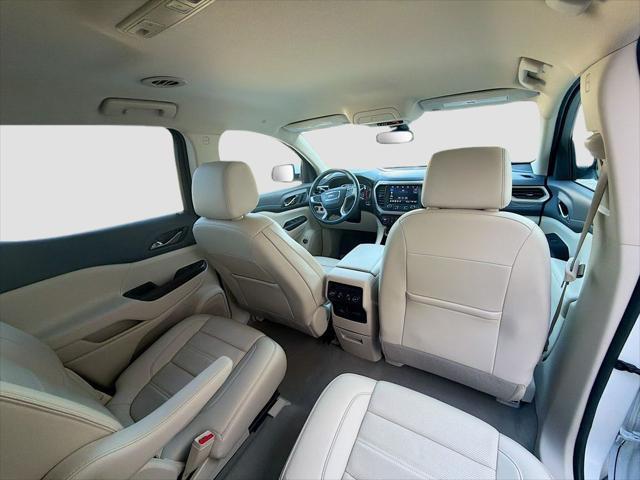 2023 GMC Acadia AWD Denali