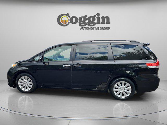 2014 Toyota Sienna Limited V6 7 Passenger
