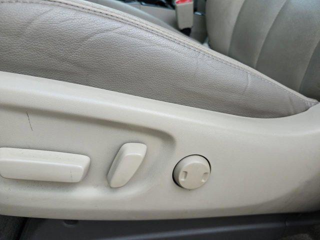 2014 Toyota Sienna Limited V6 7 Passenger