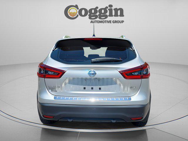 2022 Nissan Rogue Sport SV FWD Xtronic CVT