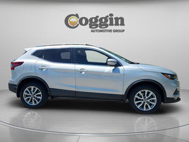 2022 Nissan Rogue Sport SV FWD Xtronic CVT