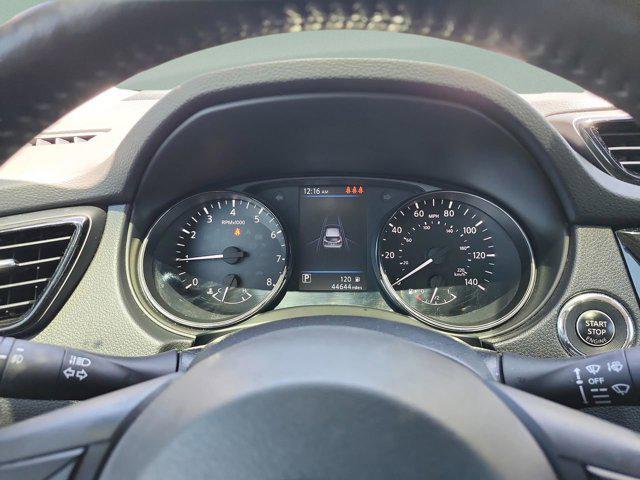 2022 Nissan Rogue Sport SV FWD Xtronic CVT