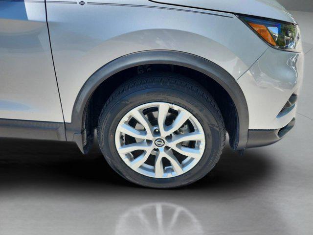 2022 Nissan Rogue Sport SV FWD Xtronic CVT
