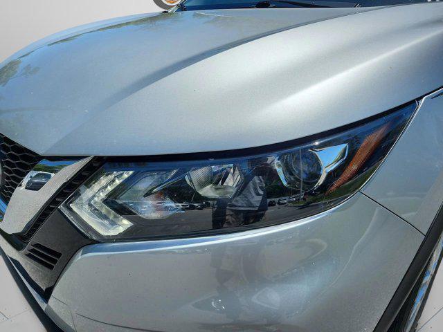 2022 Nissan Rogue Sport SV FWD Xtronic CVT