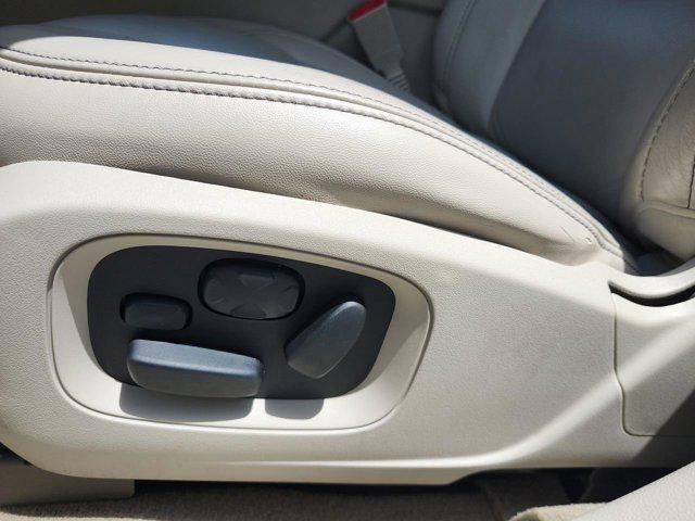 2012 Ford Taurus SEL