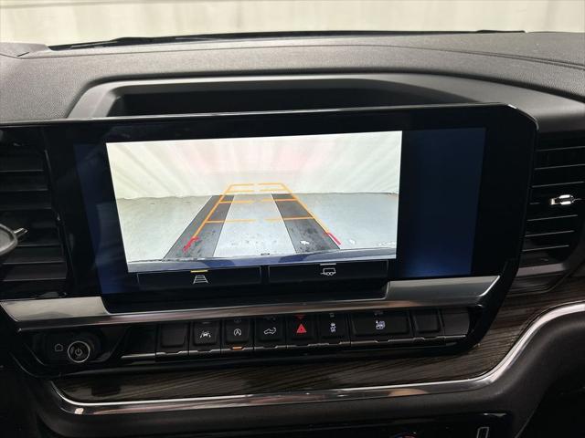 2023 Chevrolet Silverado 1500 4WD Crew Cab Short Bed LT with 2FL