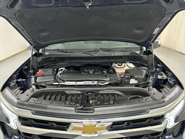 2023 Chevrolet Silverado 1500 4WD Crew Cab Short Bed LT with 2FL