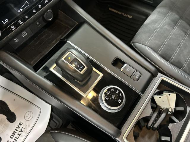 2022 Mitsubishi Outlander SE