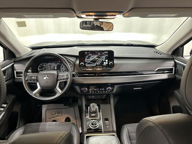 2022 Mitsubishi Outlander SE