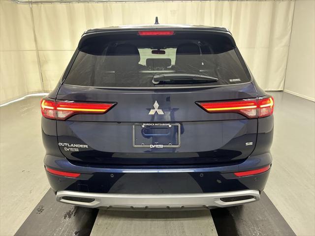 2022 Mitsubishi Outlander SE