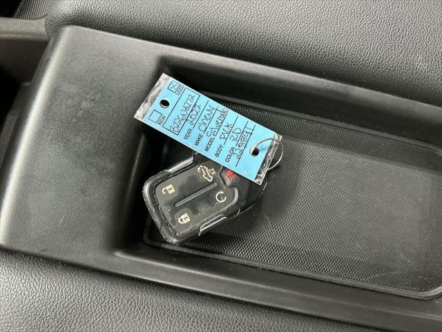 2022 Chevrolet Silverado 1500 4WD Crew Cab Short Bed LT