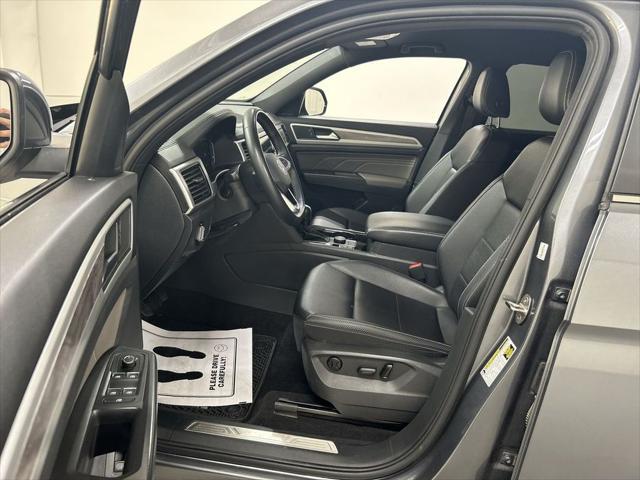 2023 Volkswagen Atlas Cross Sport 2.0T SE w/Technology