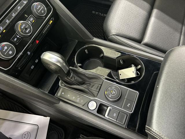 2023 Volkswagen Atlas Cross Sport 2.0T SE w/Technology