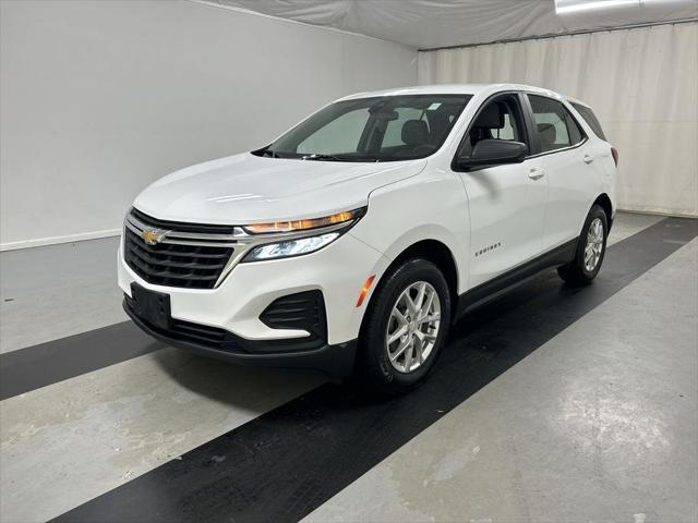 2022 Chevrolet Equinox AWD LS