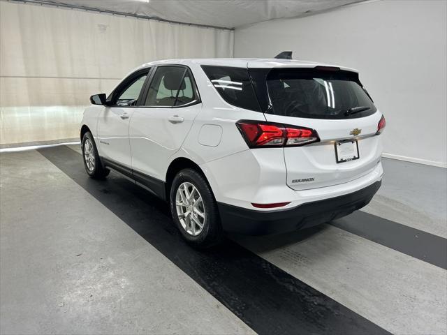 2022 Chevrolet Equinox AWD LS