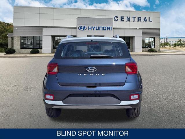 2026 Hyundai Venue SEL w/Two-Tone Roof
