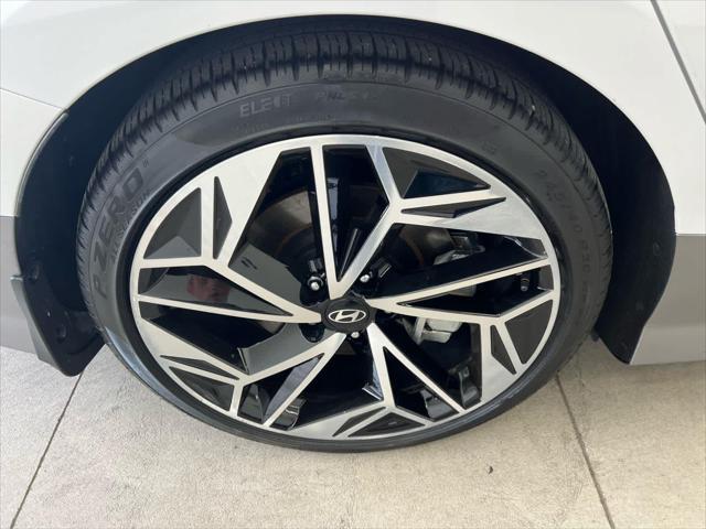 2024 Hyundai IONIQ 6 SEL