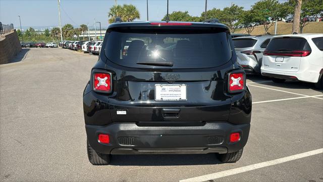 2023 Jeep Renegade Altitude 4x4