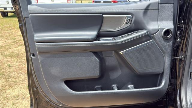 2025 Ford Expedition Platinum MAX
