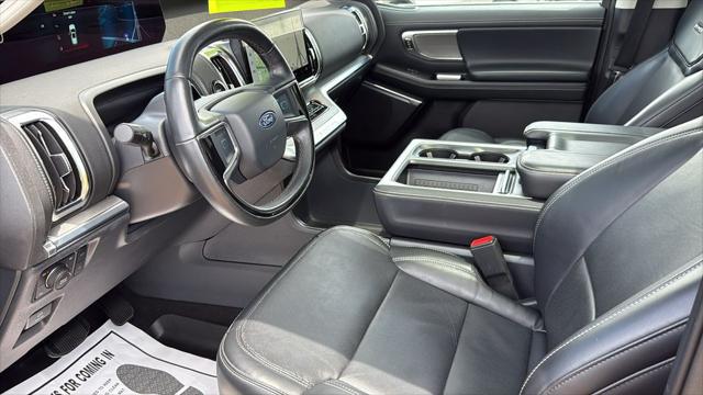 2025 Ford Expedition Platinum MAX