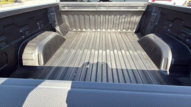 2024 Chevrolet Silverado 1500 2WD Crew Cab Short Bed LTZ