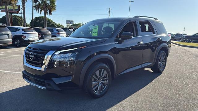 2024 Nissan Pathfinder SV FWD