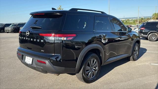 2024 Nissan Pathfinder SV FWD